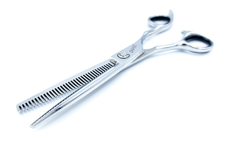 TIJERA ESCULPIR 6” FILO JAPONES ACERO 440C 36 DIENTES M.LEIRAS CRENDE